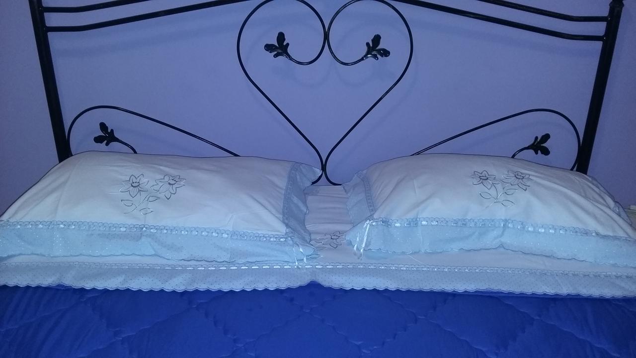 Montagne Rocciose Bed & Breakfast Frascineto ภายนอก รูปภาพ